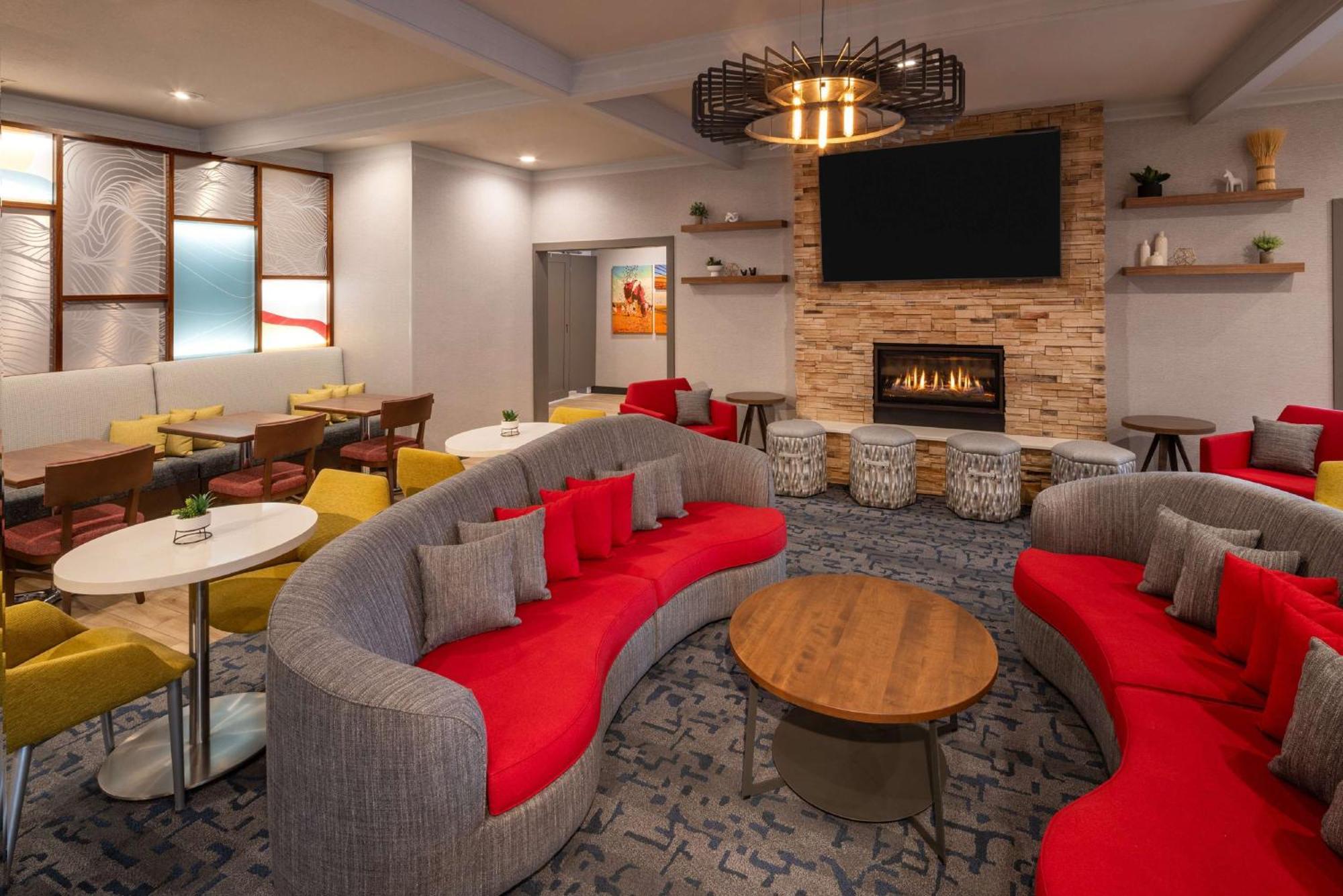Hampton Inn Пуллман Екстер'єр фото